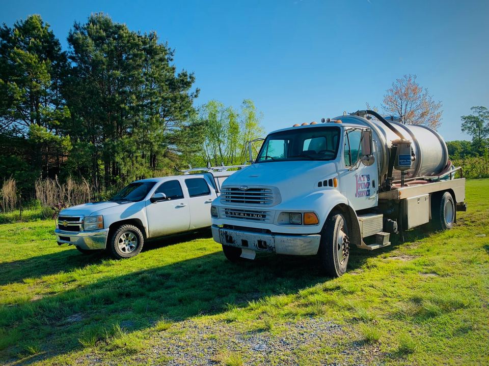 Jay's Pump Service septic trucks that cover Mabelvale, Little Rock and Central Arkansas